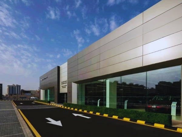 Auto Dealership Signage