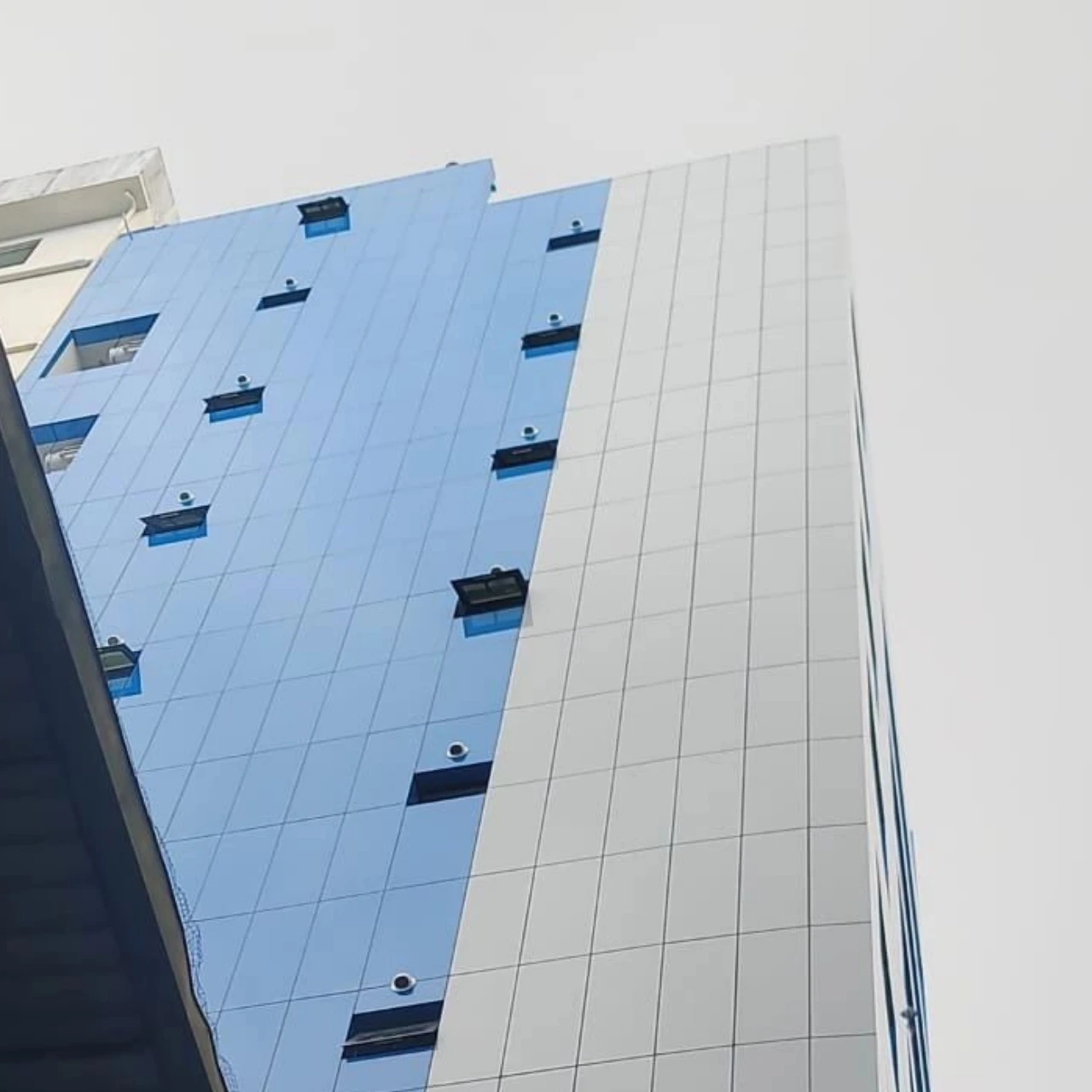 Maldives Blue and White Aluminum Composite Panel Facade Project