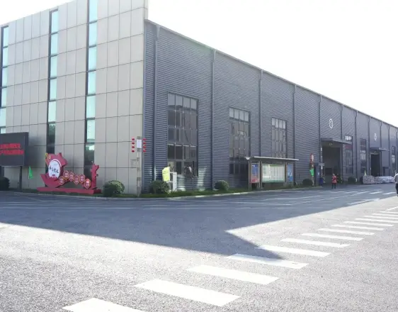 Preview of Aludream factory video